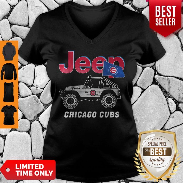 Top Jeep Car Chicago Cubs Flag V-neck