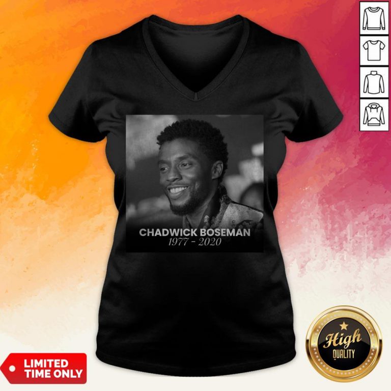 King T’Challa To Life In Black Panther Chadwick Boseman V-neck