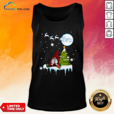 How Gnome Play Violin Merry Christmas Tank Top - Design By Weathertees.com