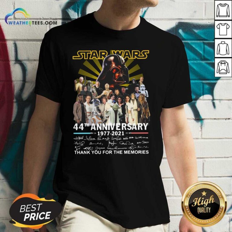 Start Wars 44th Anniversary 1977 2021 Signatures Thank You For The Memories V-neck - Design By Weathertees.com